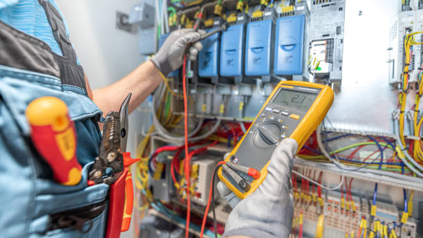 Best Electrical Contractors for Businesses  in Fort Thompson, SD